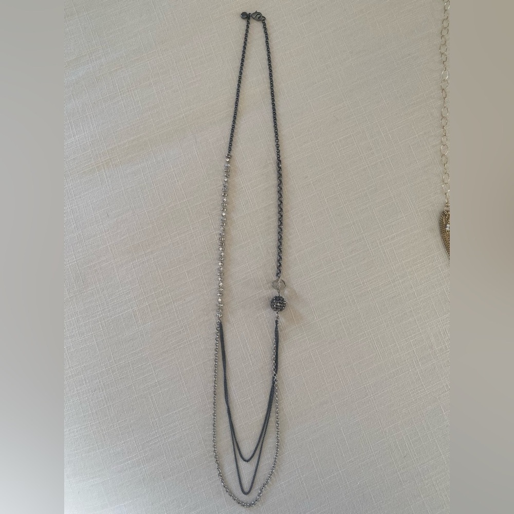 Long Crystal and Rhinestone Fashion Necklace